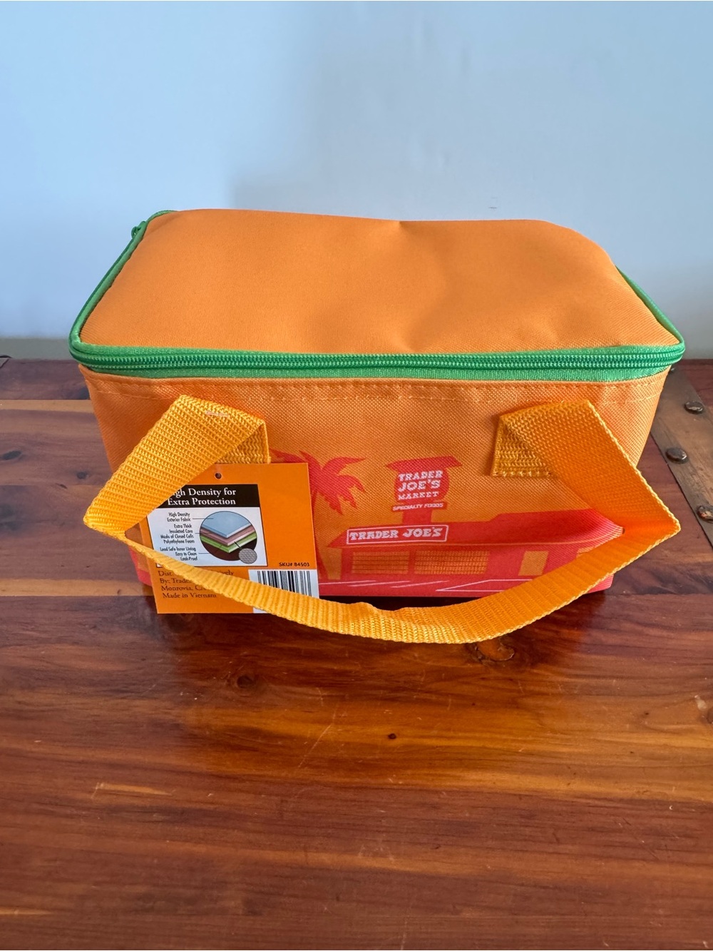 Trader Joe’s Mini Insulated Bag 1.5 gallon NWT orange lime